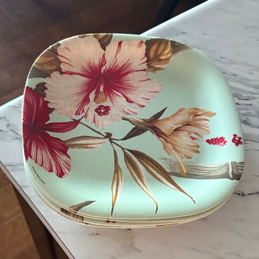 Floral Square Plate